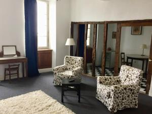 Hotels Hotel Saint Laurans : photos des chambres