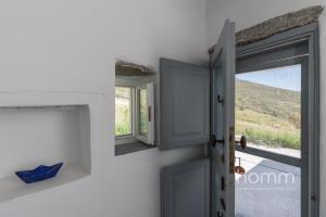 Unique homm Seafront Villa in Serifos Sotiras Seriphos Greece