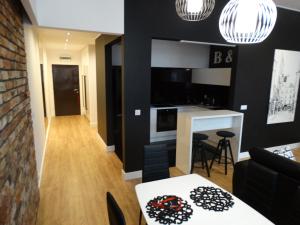 Black&White Apartment- Wierzbowa 5