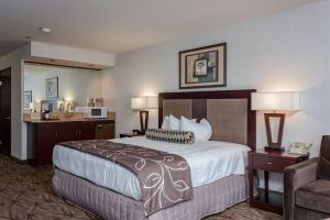 King Room room in Shilo Inn Suites - Idaho Falls