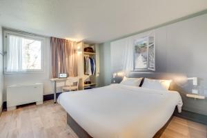 Hotels B&B HOTEL FREJUS Puget-sur-Argens : photos des chambres