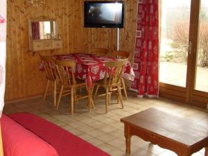 Chalets Nice chalet with dishwasher, in the High Vosges : photos des chambres