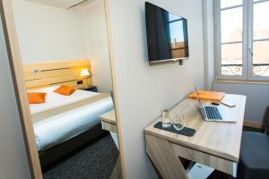 Hotels Hotel du Morvan : Chambre Simple Standard avec Douche