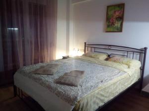 Comfortable inexpensive apartmets near metro