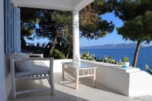 Grand Bleu Apartments & Villas Argolida Greece