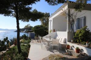 Grand Bleu Apartments & Villas Argolida Greece