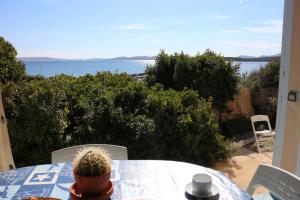 Lovely Beach House img49