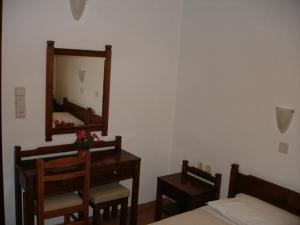 Elena Studios