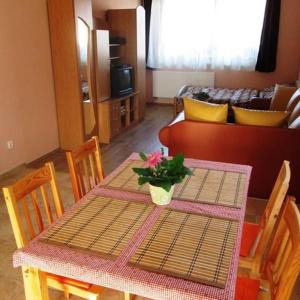 Apartement Bajcsy-apartman Tata Ungari