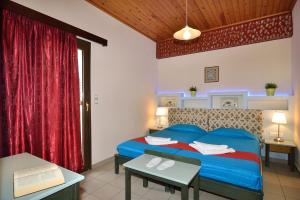 Mythos- Platanias- Hotel -Apts Chania Greece