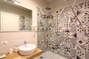 romantica guest house