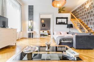 Park View Apartment with Sauna, AC