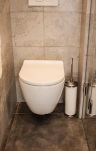 Studio Thalia Next to Metro