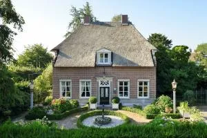 De Oude Pastorie Macharen - Boven-Leeuwen