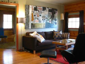 Fivespot Cabin