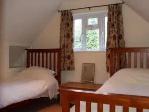 Tibbiwell Lodge - Harescombe