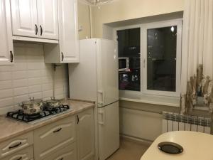 Sunny apartment overlooking the royal village