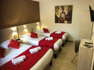 Hotels Le Relax : photos des chambres