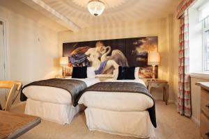 Classic Twin Room room in The White Swan Hotel