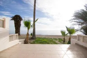 Bungalow de Lujo a pie de playa en Aguadulce - Aguadulce