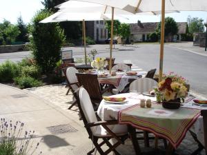 Hotels Auberge Saint Aubin : photos des chambres