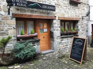 爱卡瑞旅馆 - 伊萨瓦