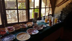 Triple Room room in Hostal Els Roures
