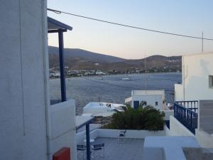 Marina's Studios Serifos Seriphos Greece