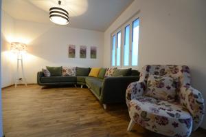 Interlaken Central 2