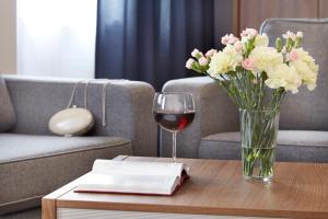 Deluxe Double Room (2 Adults + 1 Child) room in Glas-Hotel 3*