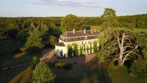 B&B / Chambres d'hotes Bed and Breakfast - Chateau du Vau : photos des chambres