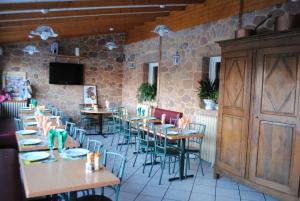 Hotels Hotel des voyageurs Chez Betty : photos des chambres