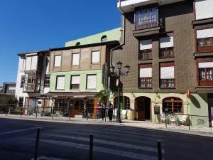 Pension Amarantos - Cudón