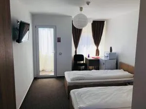 Academia De Arhitectura - 皮特什蒂