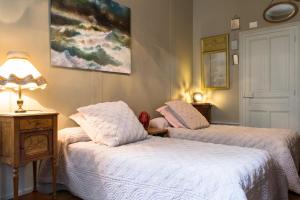 Appartements Authentic Flat in Dijon : photos des chambres