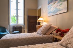 Appartements Authentic Flat in Dijon : photos des chambres