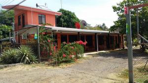 Cabinas Brisas del Golfo, Colorado