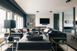 Monbijou Penthouse by Suite030