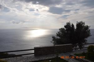 Sunrise Stone Residence Andros Greece