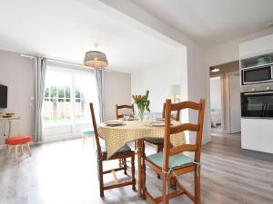 Cottage in Cosqueville near Normandy Coast