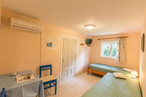 Ormos Drepanou Apartments Lefkada Greece