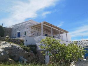 Amazing View Dream House Folegandros Greece