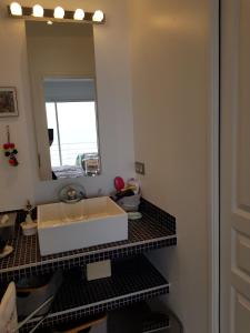 Appartements Vue mer.Tranquilite.Cap d'Ail a 10 mn de MONACO : photos des chambres