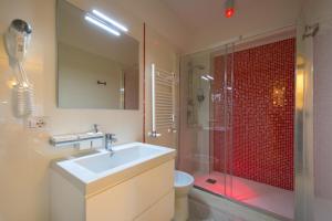 King Suite with Spa Bath