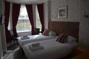 Twin Room room in Cotswold House