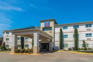 Motel 6-Dallas, TX - North - Richardson - Addison