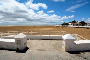 Jarenal Close to the Beach Guacimeta By PVL