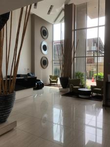 On320 Residencies 2 Room 3 plus Beds Spacious Apartment