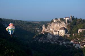 Sejours a la ferme La Noyeraie Rocamadour : photos des chambres