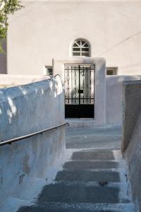 Neso and Thoe Traditional Houses Santorini Greece